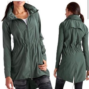 Athleta windbreaker jacket